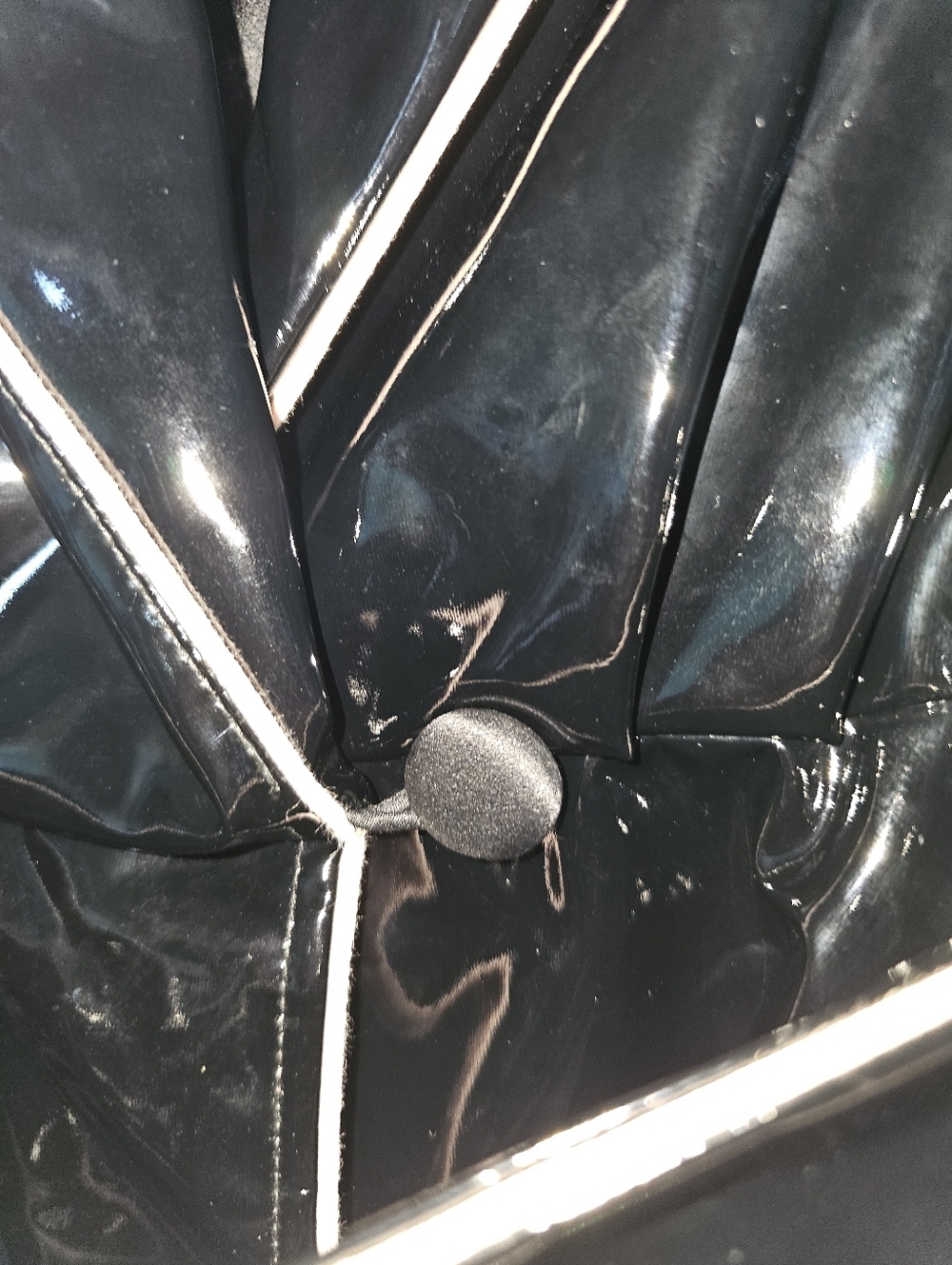 Kendra Short Coat - Picture 7 of 13